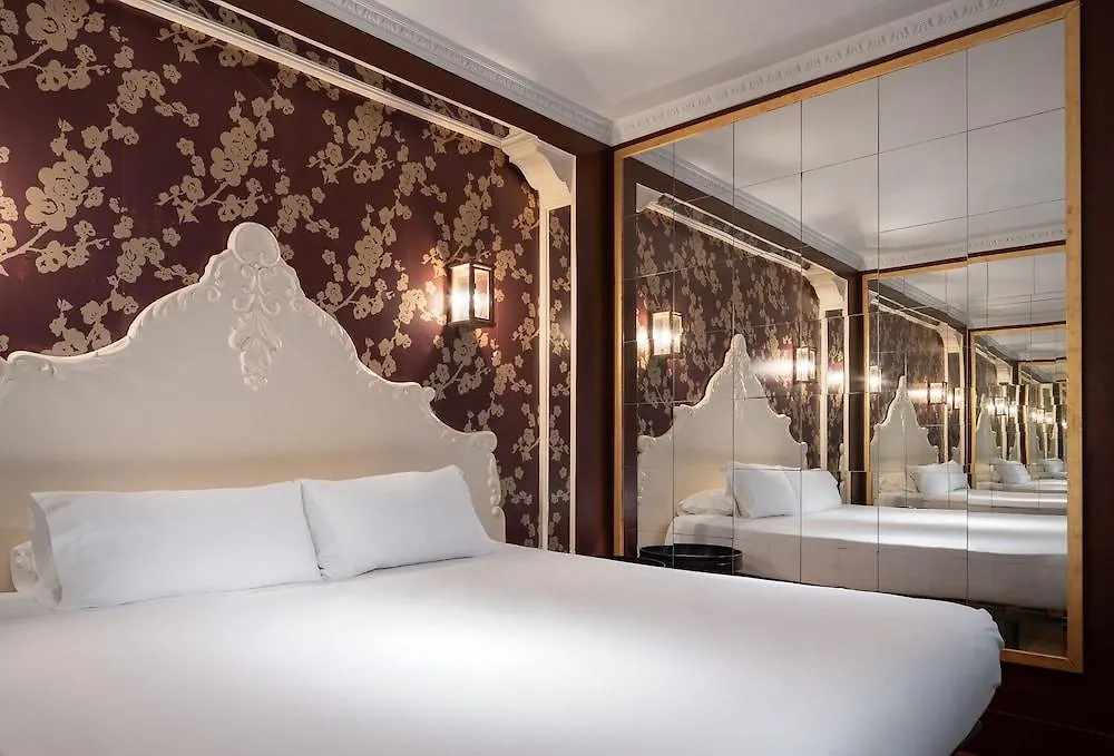 **  La Franca Travellers Adults Only Hotel Barcelona Spanien